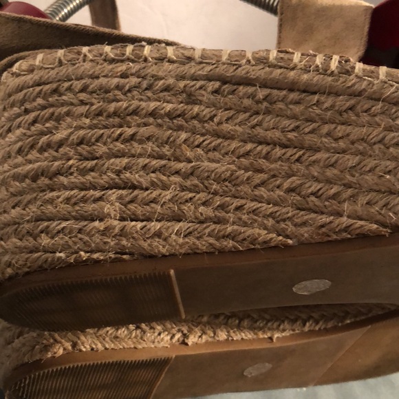 Woman’s tan coconuts espadrilles wedge sandals - Picture 12 of 16